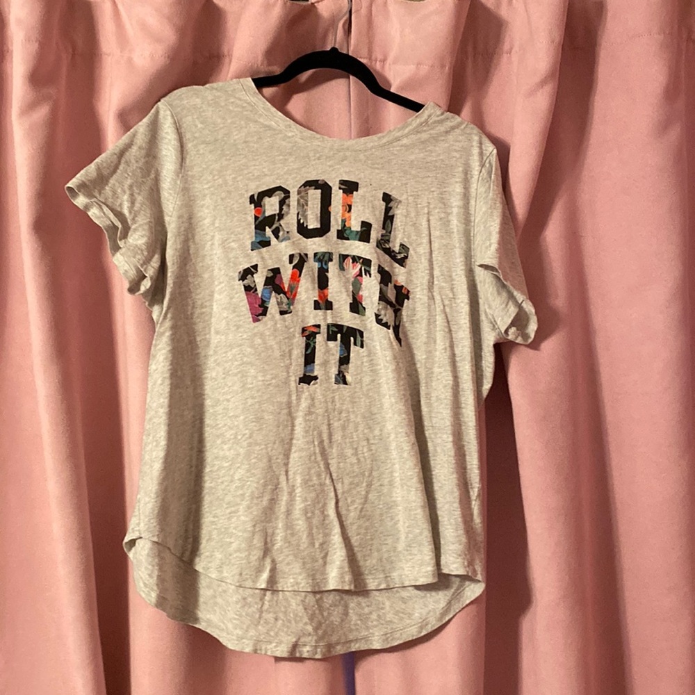 Comfortable and cute Gray t-shirt